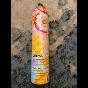 Amika touchable hairspray